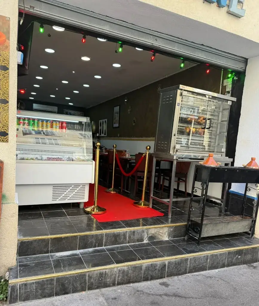 RESTAURANT TAGINE MAM'S IYA ristorante a Marseille