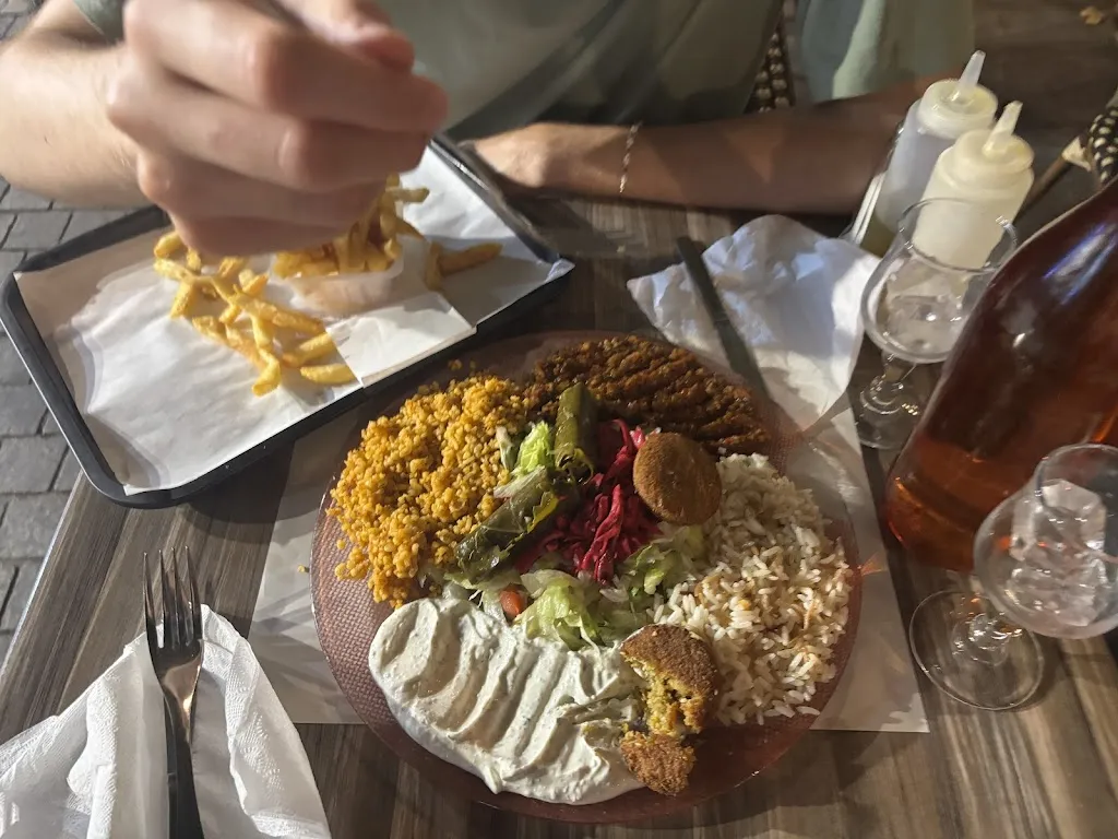 Justė_Bodrum City Kebab_Marseille_review