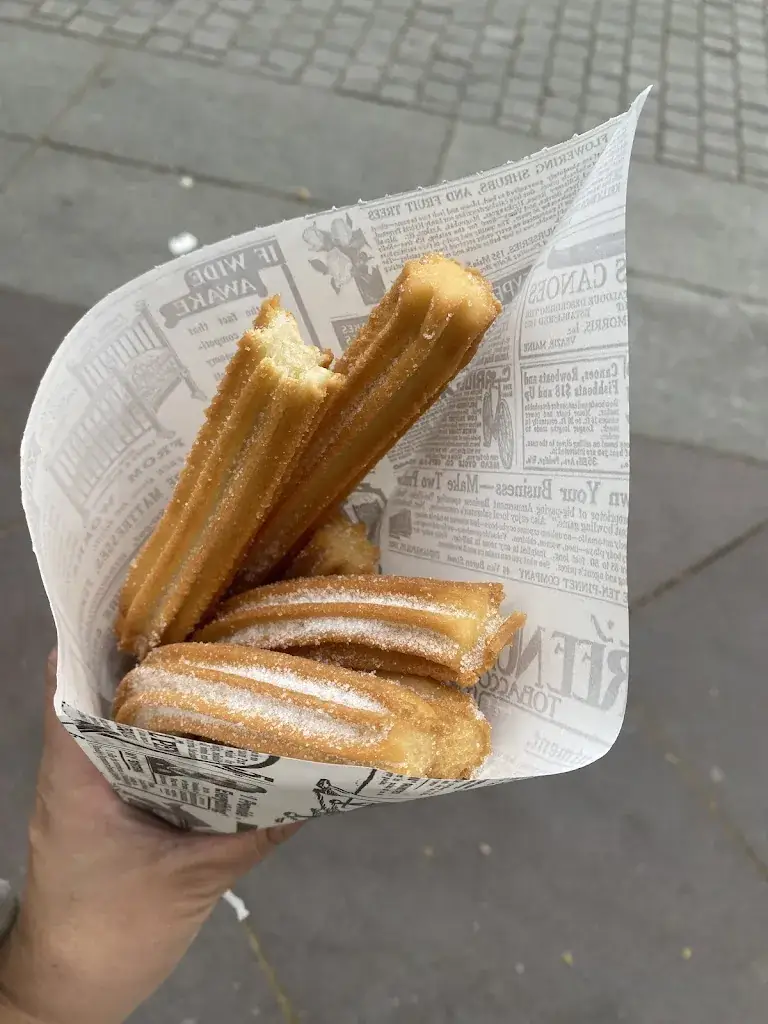 brqtr st_New Alcazar_Marseille_review