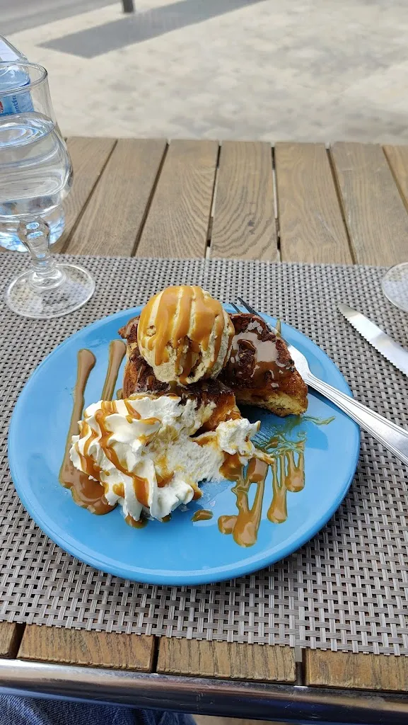 Post café_Marseille_slider_image_2