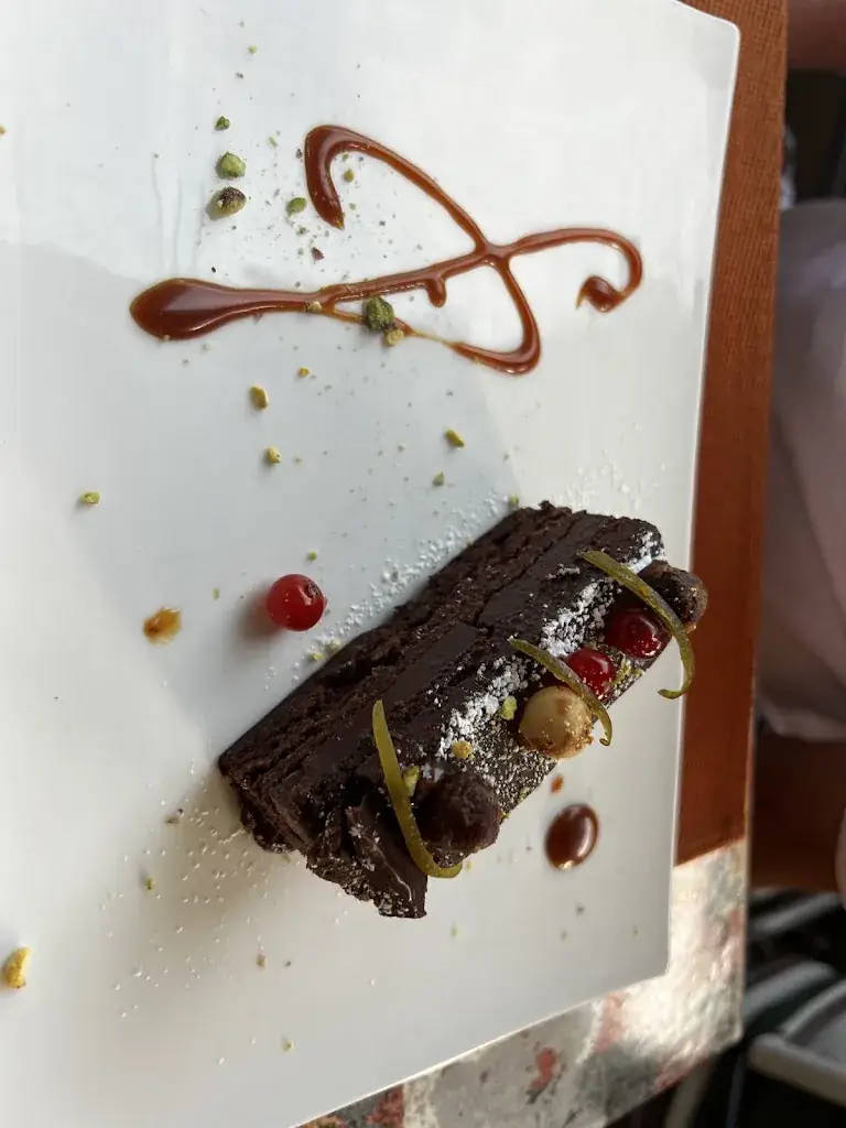 Ron Foley_L'Escapade_Bédoin_review