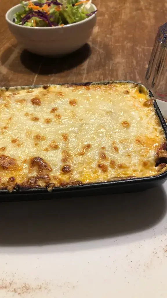 Mallika Benallal_Le guintrand_Bédoin_review