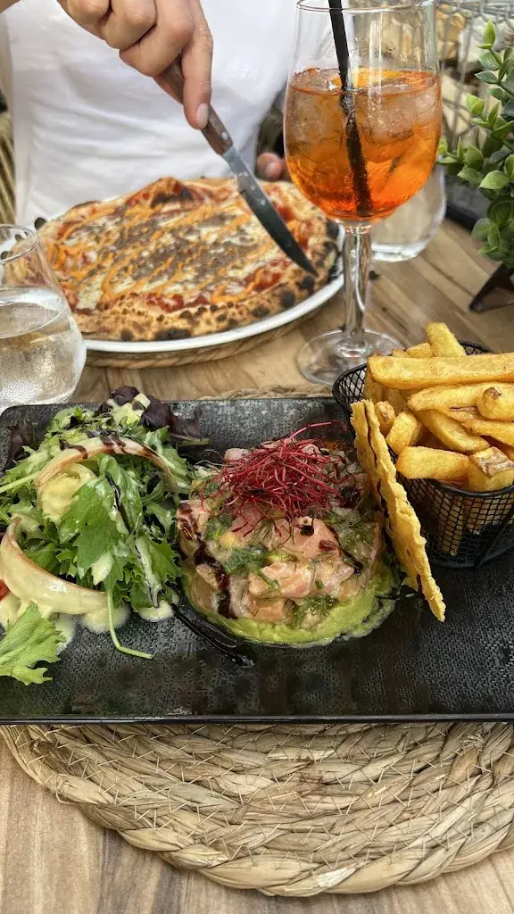 Martyna Staskiewicz_Restaurant NOOZ_Bédoin_review