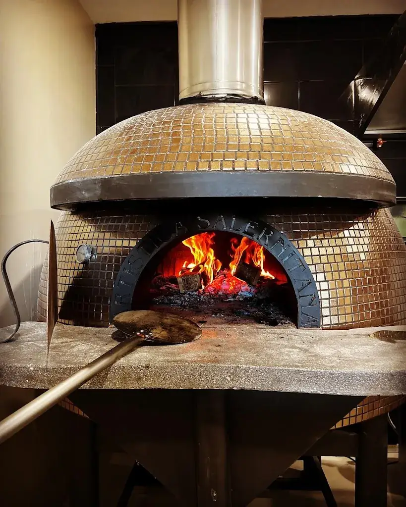 Restaurant NOOZ_Bédoin_slider_image_1