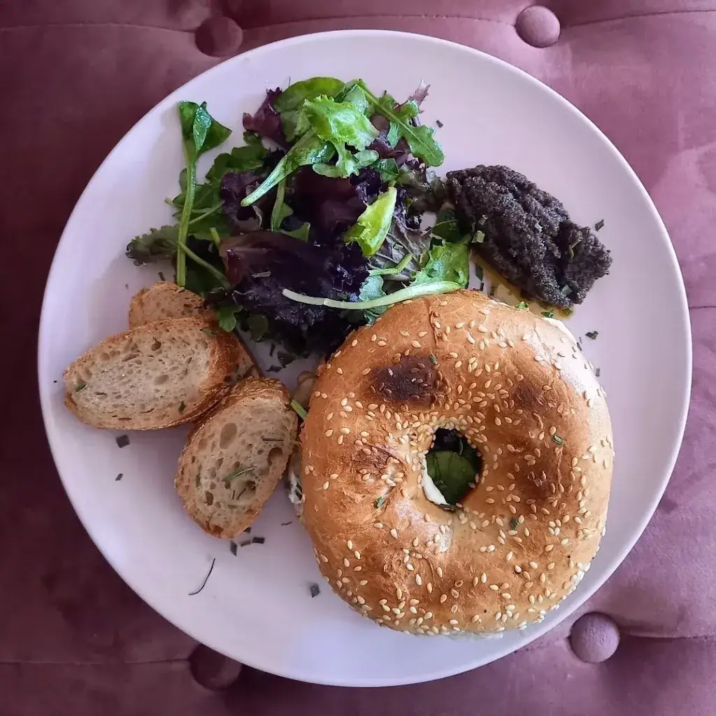 Pista Cycling Café_Bédoin_slider_image_2