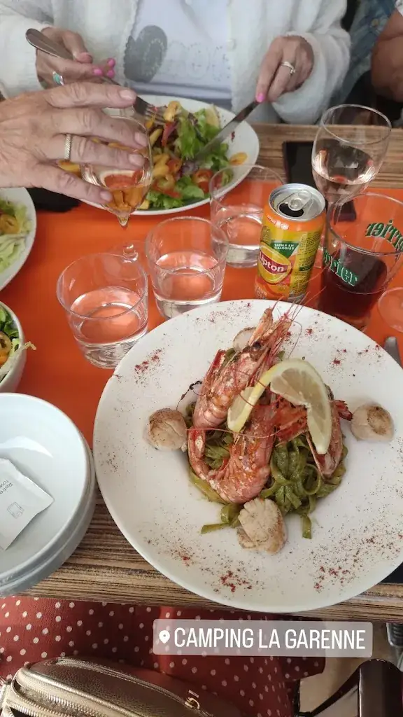 Jente_travels_Le Bar Jo_Bédoin_review