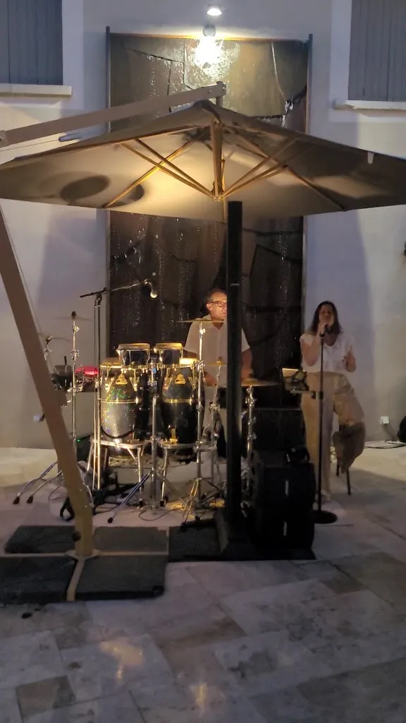 Don Vito Lounge Bar_Bédoin_slider_image_2