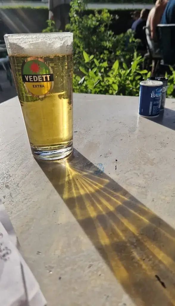 Andrew Woods_Le Flandrien_Bédoin_review