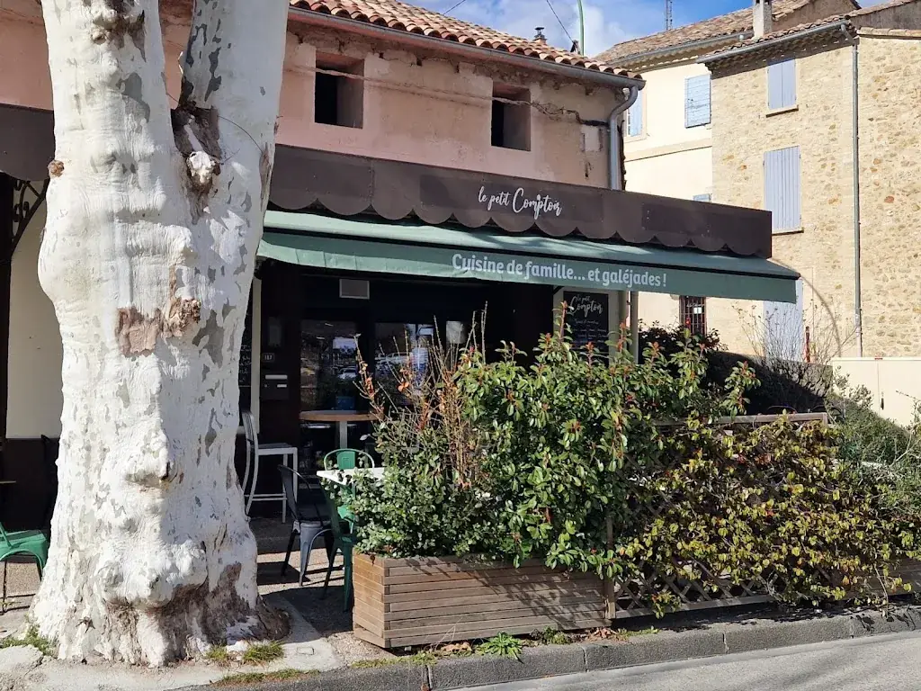 Le petit comptoir_Bédoin_slider_image_3