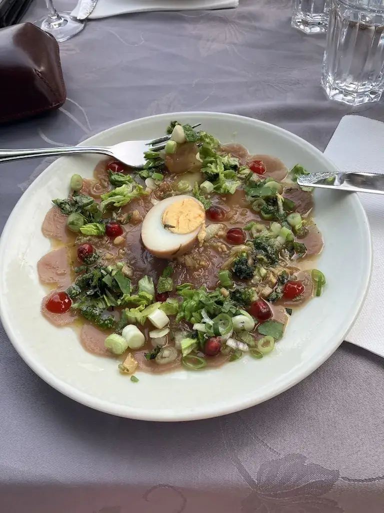 Carolien Bouwmeester_Le Resto & Caviste Bar du Cours 1936_Bédoin_avis