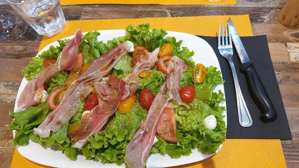 Menu_Restaurant Pizzeria IL VESUVIO_Clonas-sur-Varèze_image_7