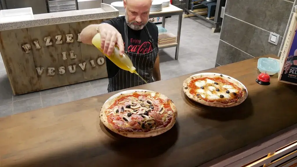 Restaurant Pizzeria IL VESUVIO_Clonas-sur-Varèze_slider_image_2