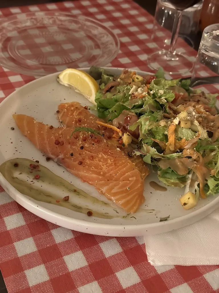 Menu_Le Saint Romain, bar, restaurant et gite d'étapes_Crillon-le-Brave_immagine_8