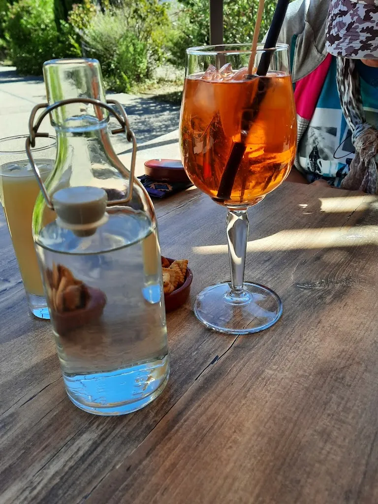 Menu_Le Saint Romain, bar, restaurant et gite d'étapes_Crillon-le-Brave_immagine_9