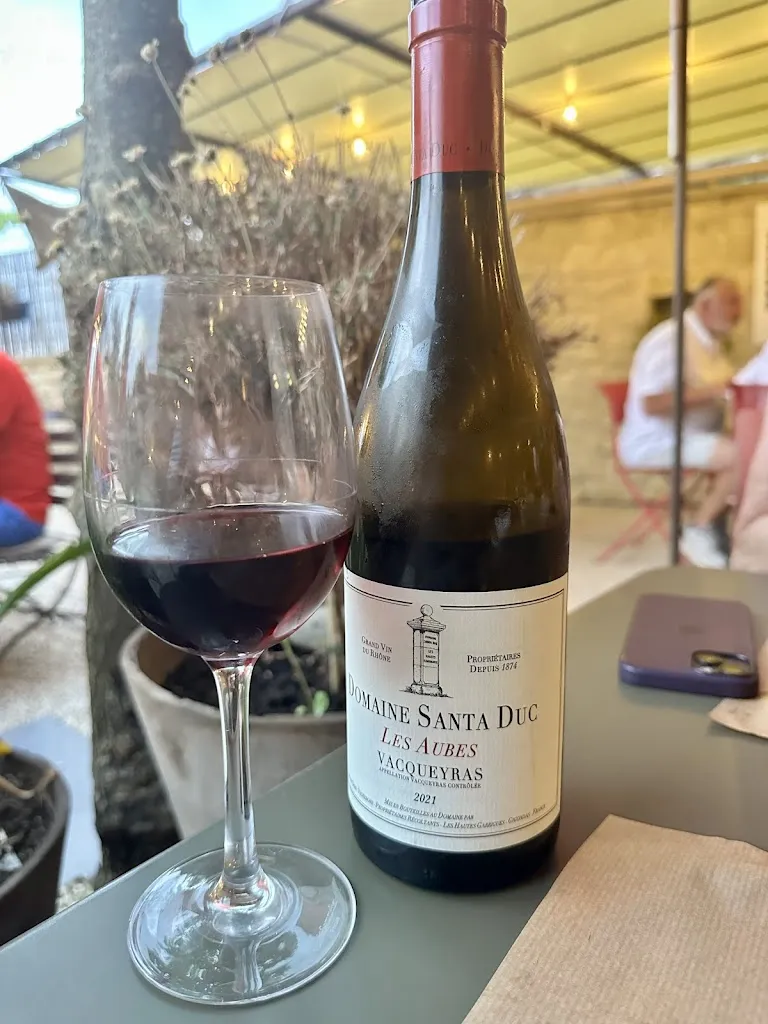 Philip Ardanuy_L'Auberge Provençale_Crillon-le-Brave_reseña