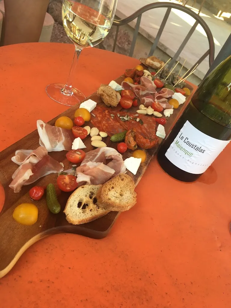 L'Auberge Provençale_Crillon-le-Brave_slider_image_2