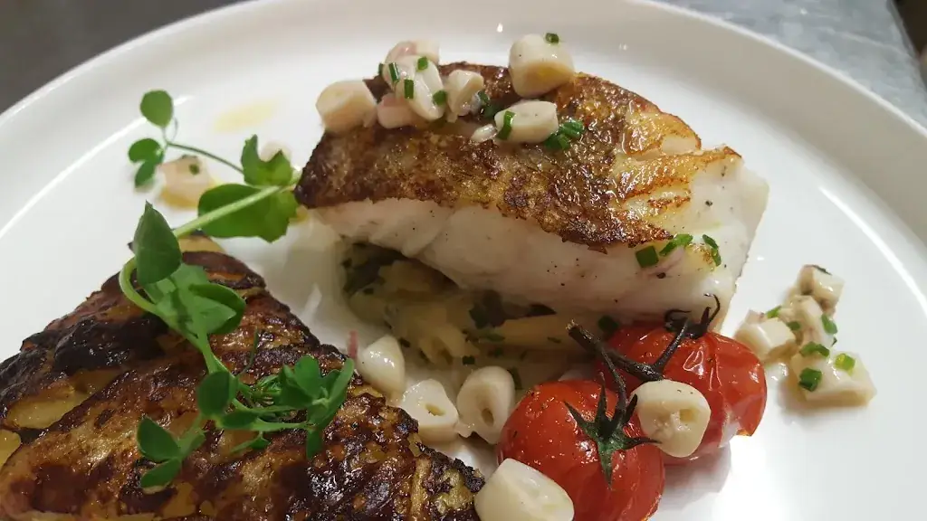 Restaurant L'Ardoise_Mazan_slider_image_2