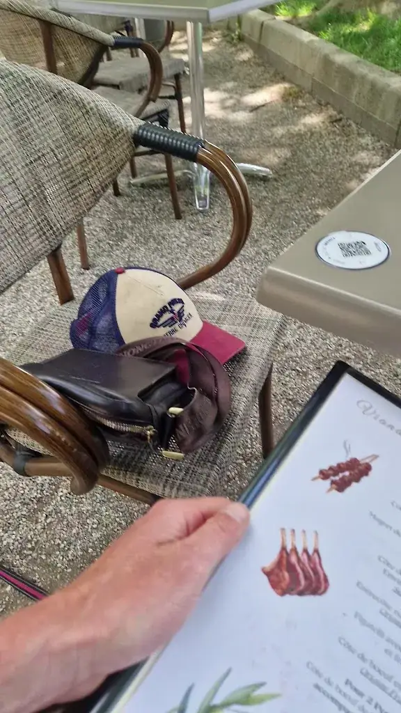 La Grillade du Lac_Besse-sur-Issole_slider_image_2