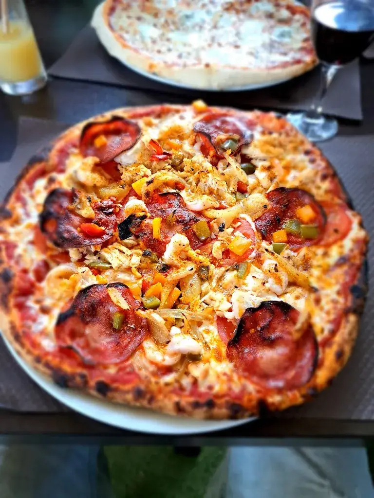 Menü_L'Issola Pizza_Besse-sur-Issole_Bild_6