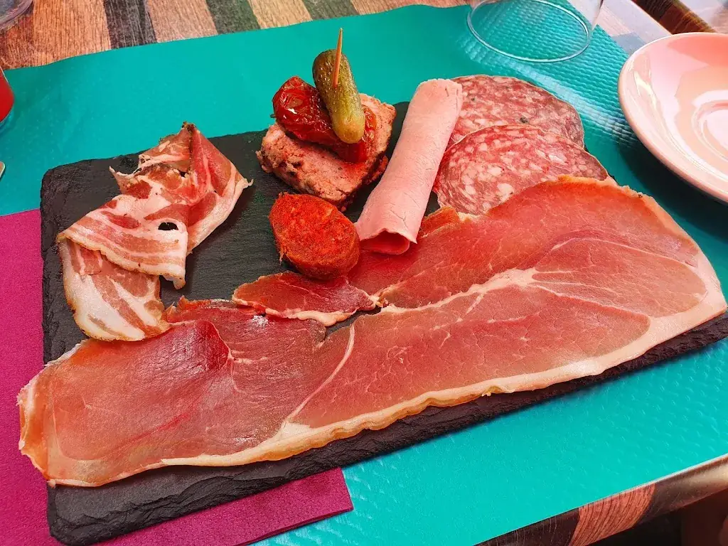 Bernard Tan_Hôtel Beauséjour Logis de France_Berre-les-Alpes_recensione