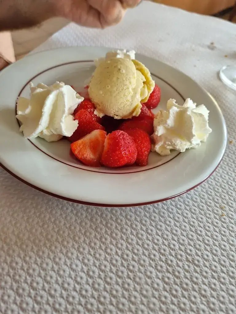 Menu_Chez Rose_Châteauneuf-Villevieille_image_6