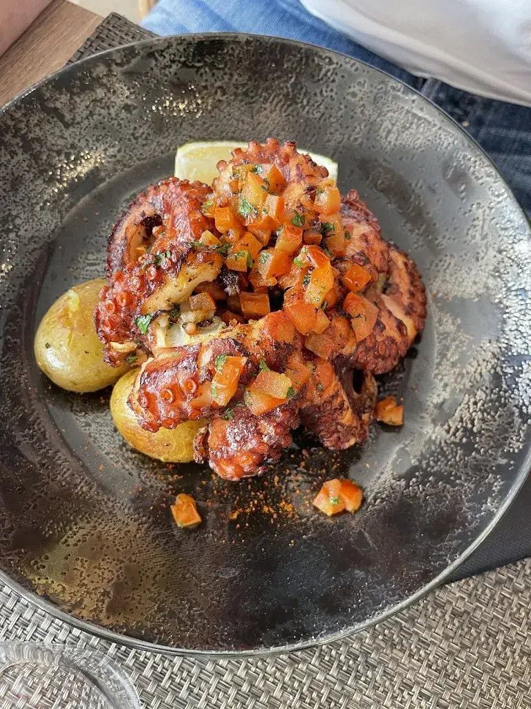 Adriana Gonzalez_Au Contes est bon_Contes_review