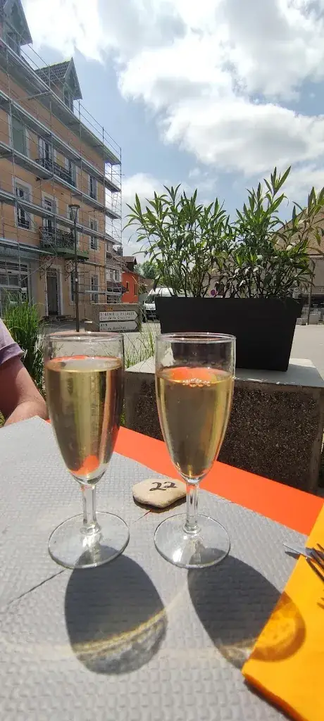 Anh Vu TRAN_L'Étape Café_Novalaise_review