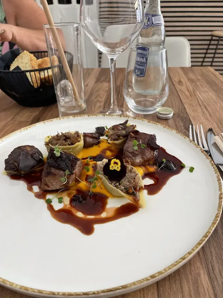 Lulu 13_Restaurant l'Alchimiste by Arnaud Benoit_Berre-l'Étang_review