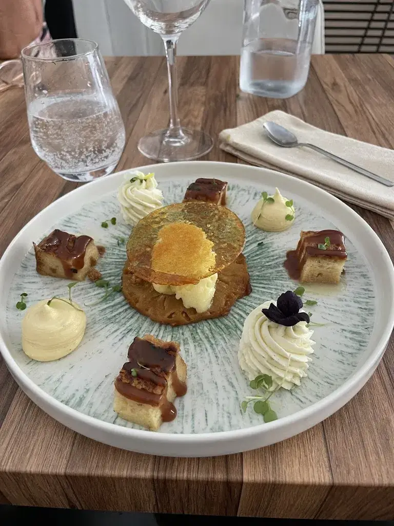 Restaurant l'Alchimiste by Arnaud Benoit_Berre-l'Étang_slider_image_3