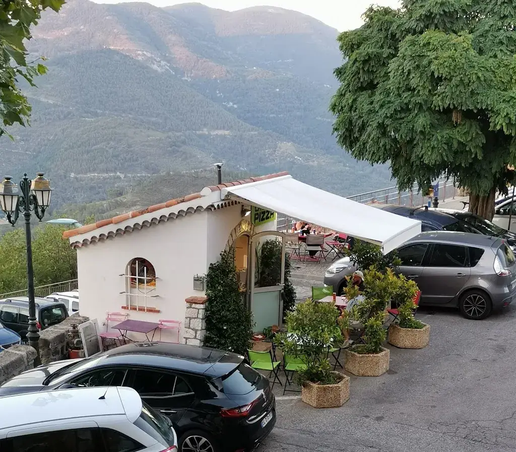 Onno Pleine_La Pizza_Berre-les-Alpes_review