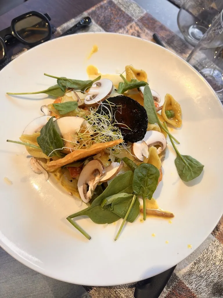 Kalajian Kevin_Entre Lacs et Collines_Novalaise_recensione