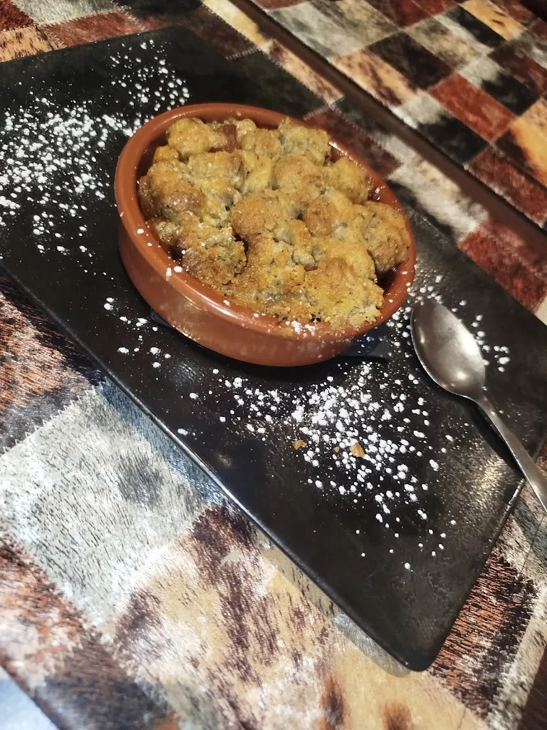 Ambrine Pedoussaud_Entre Lacs et Collines_Novalaise_recensione