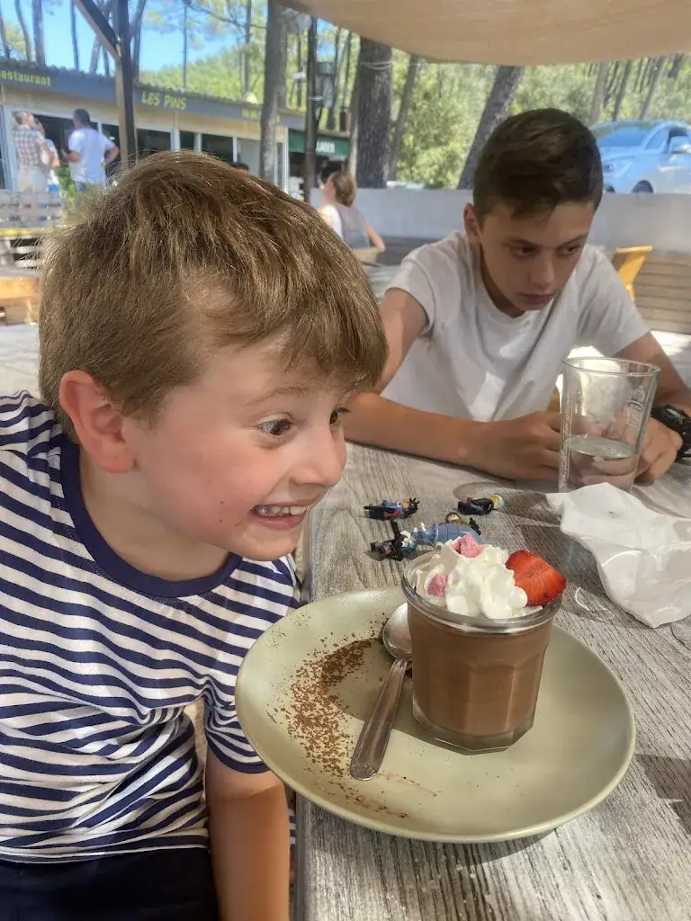 A Higgins_Bar Restaurant les Pins_Bollène_recensione