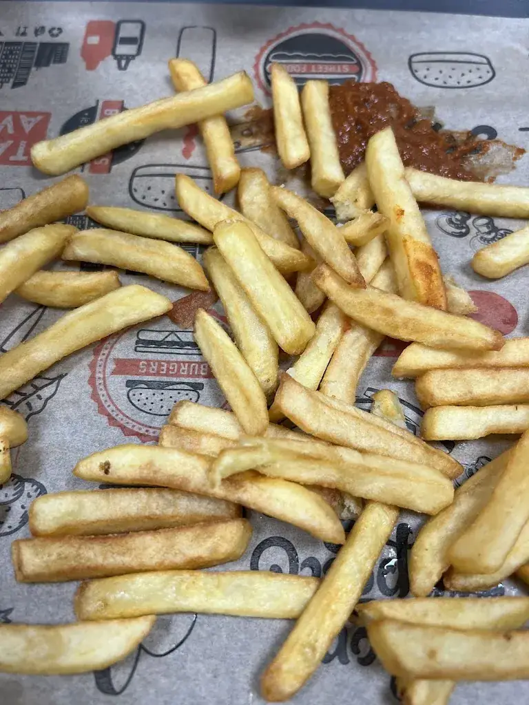 Emily Robinson_Döner King_Bollène_review