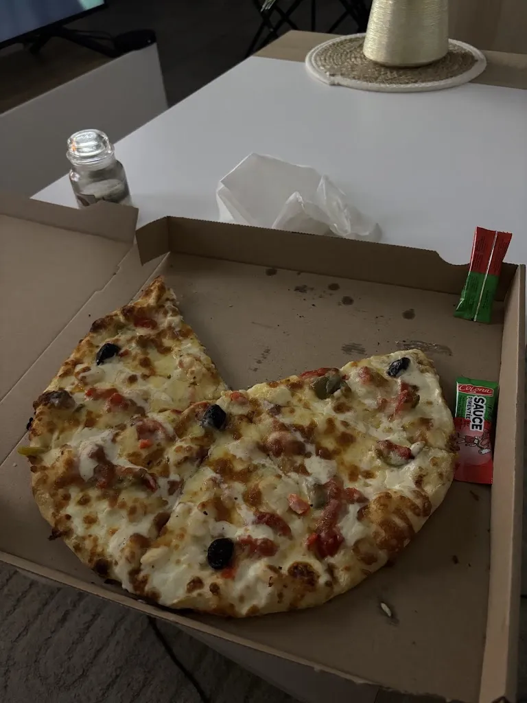 Driss Kouadri_L'écluse by L'originale_Bollène_review