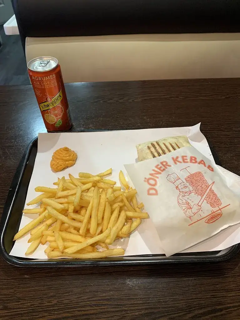 Danut Stefanuca_Smiley'Z Bollène_Bollène_review