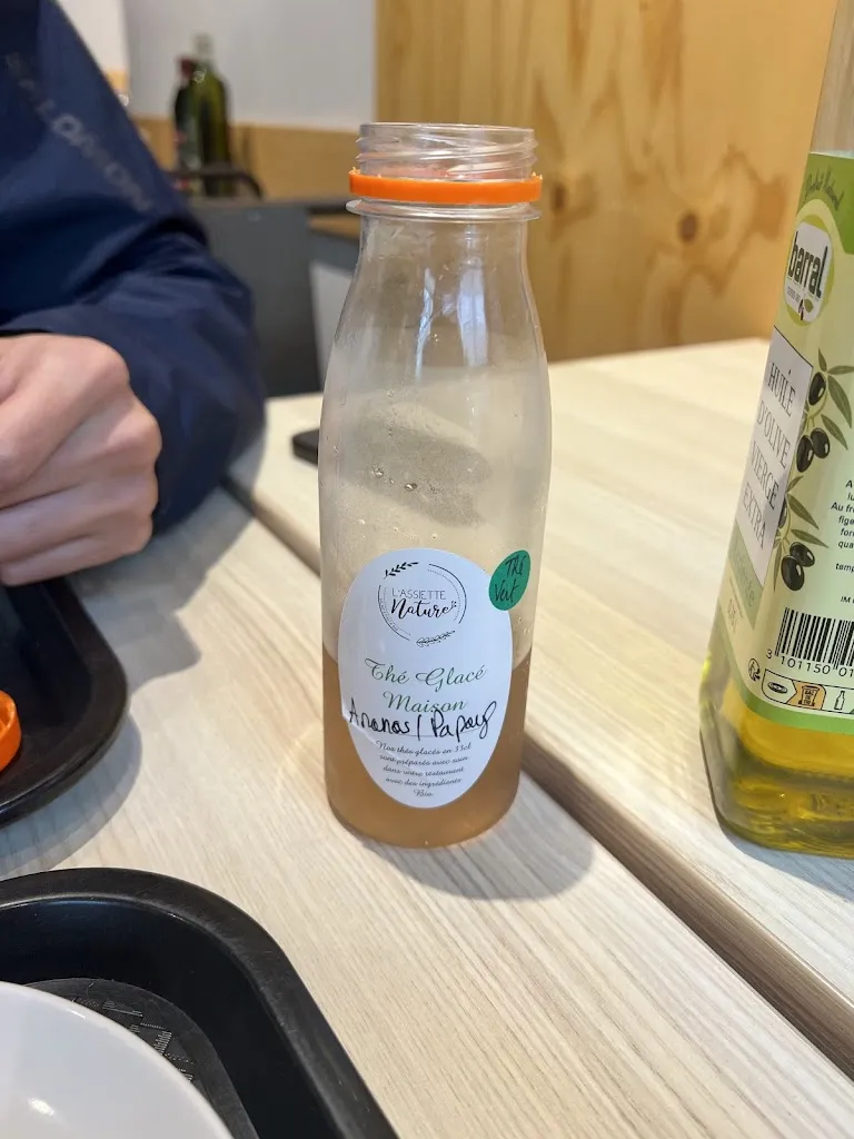 Diana Seitkanova_L’assiette Nature_Biot_recensione