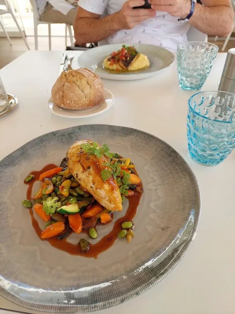 Olga Guseva_Restaurant L'Emblème Sophia Antipolis_Biot_review