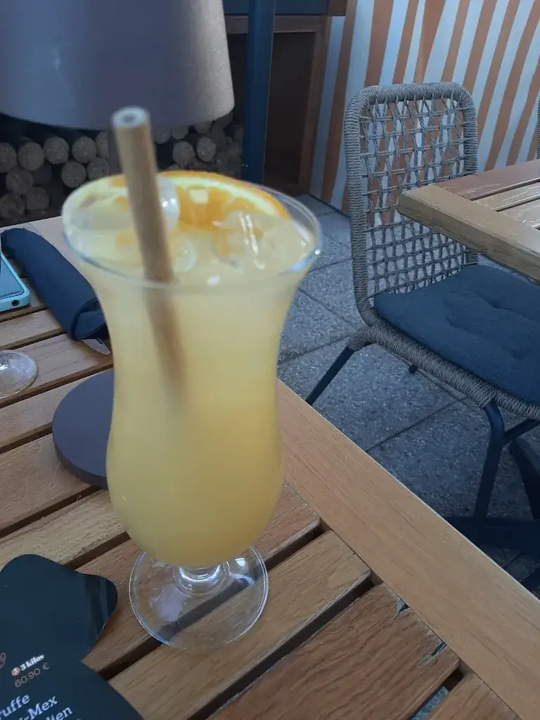 Menu_Bistro & Co. RoofTop Bar_Antibes_imagen_7