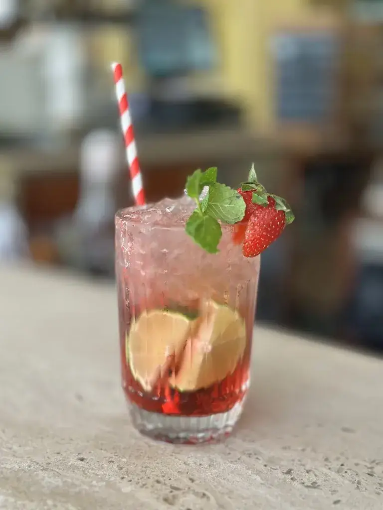 Camping Eden Auberge_Biot_slider_image_2