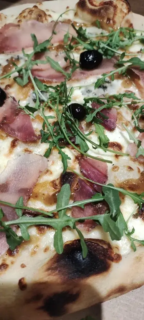 LES PIZZAS DU BIOT_Biot_slider_image_2