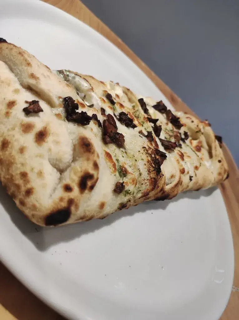 LES PIZZAS DU BIOT_Biot_slider_image_3