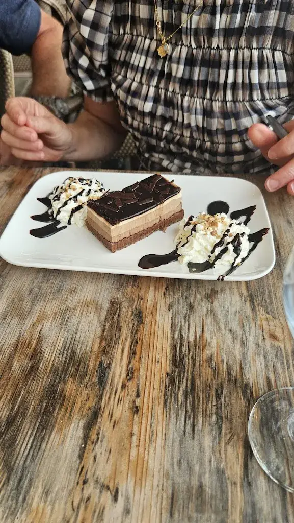 Mike bowles_Les Terrasses de Bonnieux_Bonnieux_review