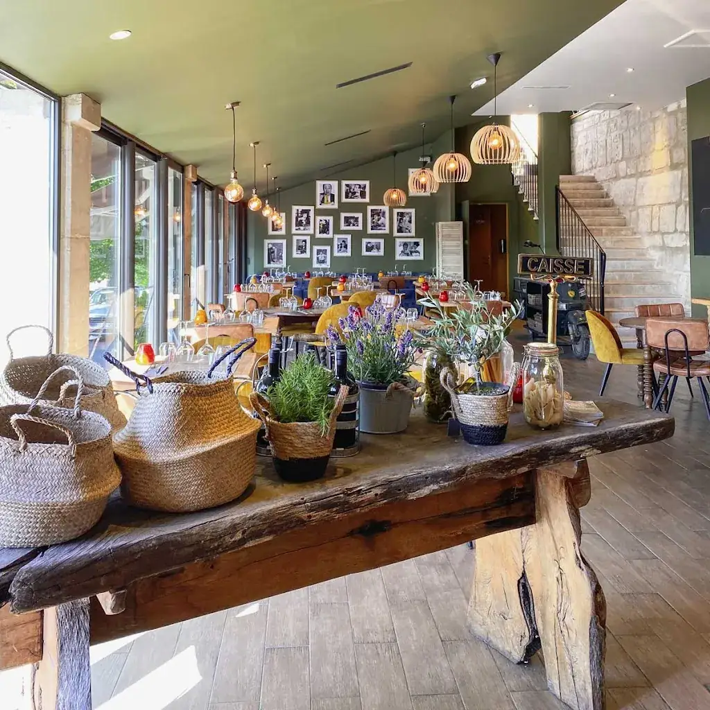 Les Terrasses de Bonnieux restaurant in Bonnieux