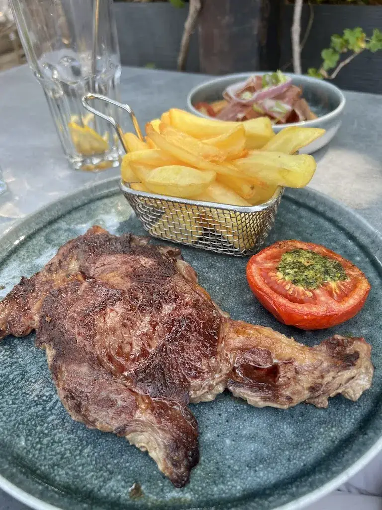 Bistrot Le Terrail_Bonnieux_slider_image_2