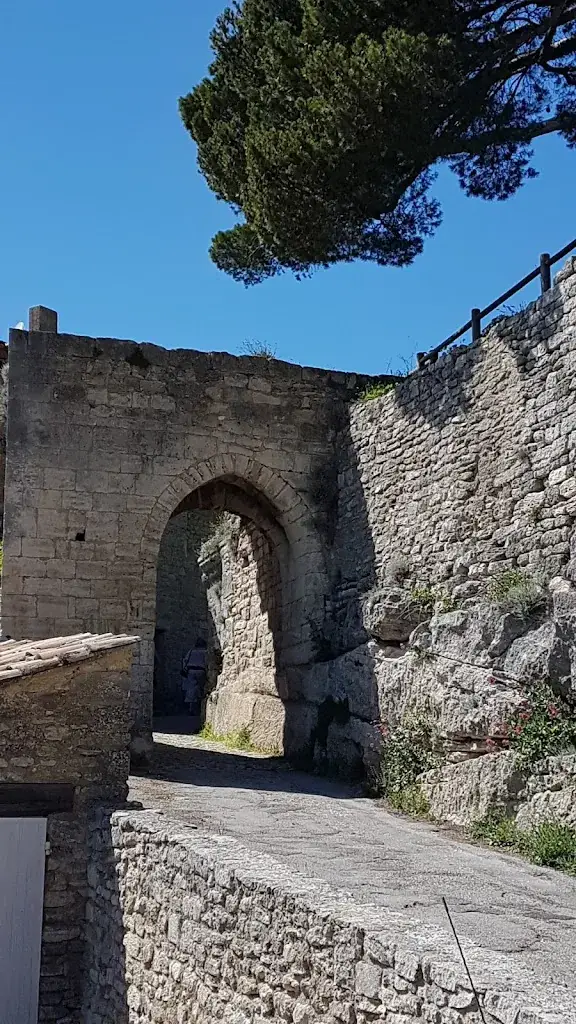 Café Clérici_Bonnieux_slider_image_3