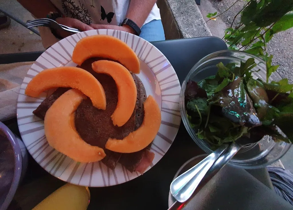 Menu_Crêperie salé/ sucré . Glacier Le Tinel_Bonnieux_immagine_9