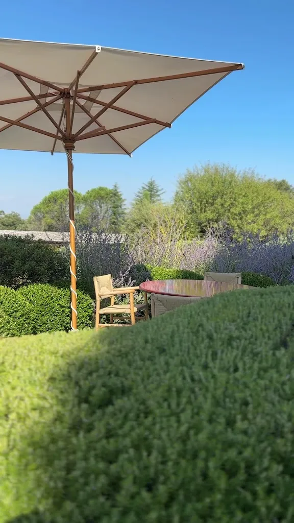 Capelongue, Bonnieux, a Beaumier Hotel_Bonnieux_slider_image_2