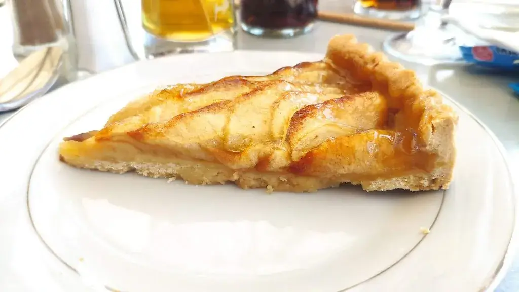 Jacques P_Le Starlight_Marseille_review