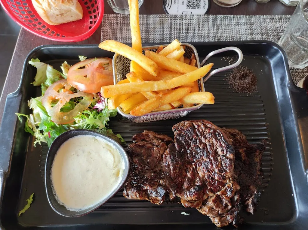 Menu_L'Equinoxe - Brasserie Restaurant_Marseille_image_8